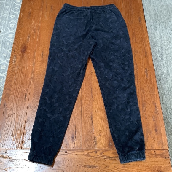 Athleta Printed Farallon Jogger Pants Women’s Blue Black Camo Drawstring Size 6T - Picture 5 of 12